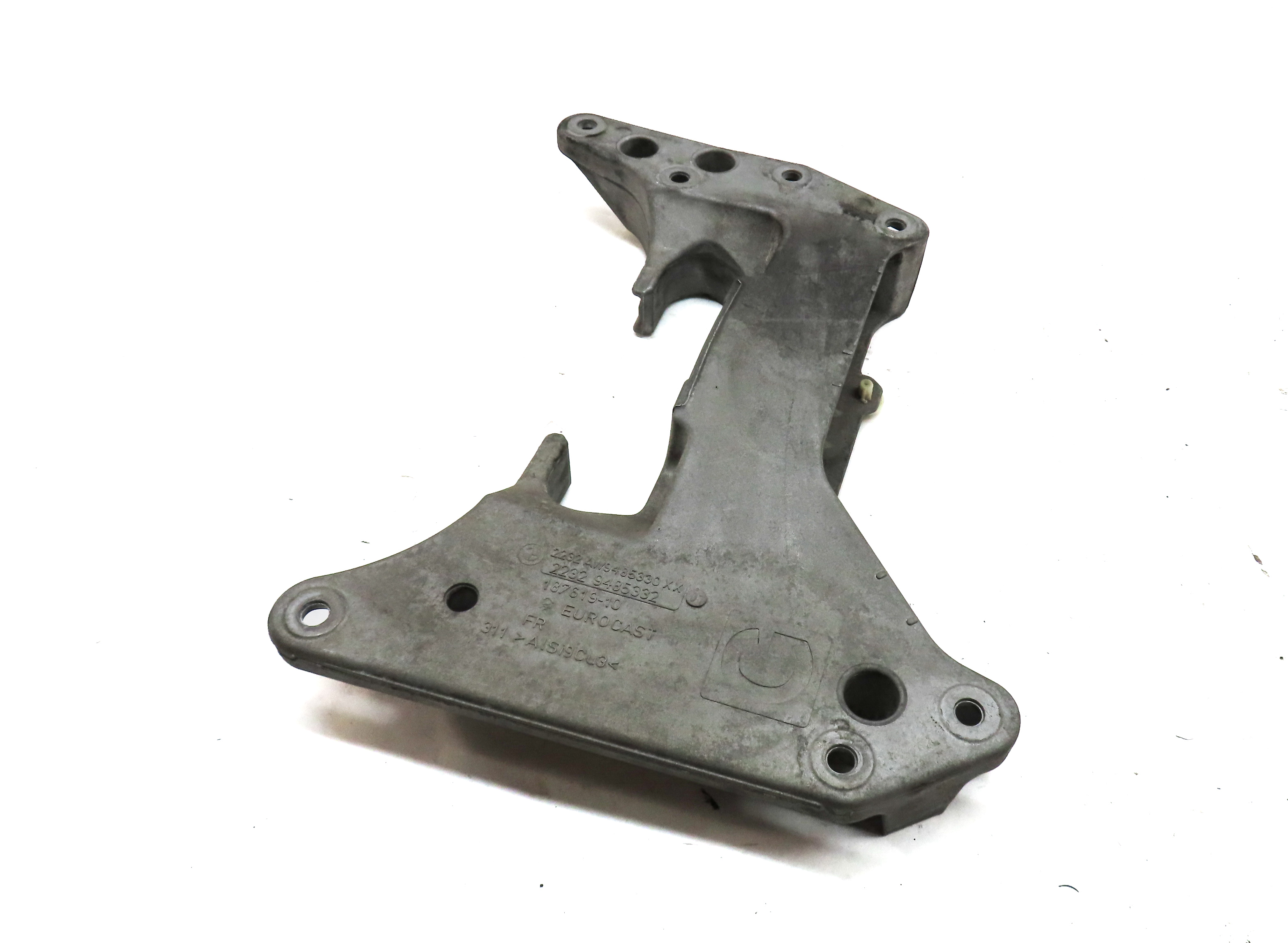 2020 BMW X3 (G01) 2.0L TURBO (B46D) ENGINE TRANSMISSION CROSSMEMBER BRACKET — exact item pictured